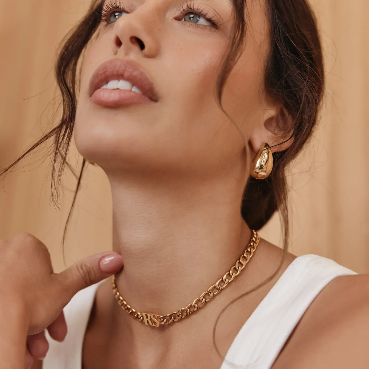 Personalised initial choker necklace detail — Olivia Jewelry